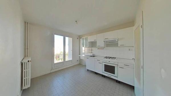 Appartement 2 pièces                                        - 42100 Saint-Étienne Réf : 12871