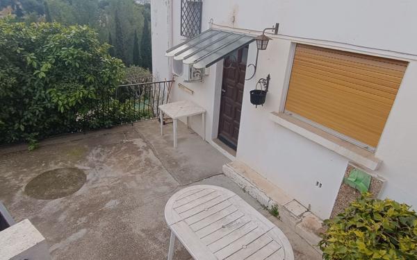 Maison à vendre    7 pièces •  Ollioules