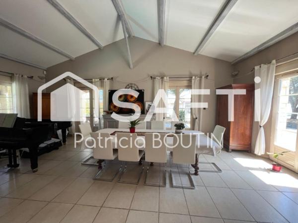 DOMAINE A VENDRE AU COEUR DU MARAIS POITEVIN