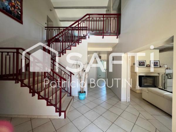 DOMAINE A VENDRE AU COEUR DU MARAIS POITEVIN