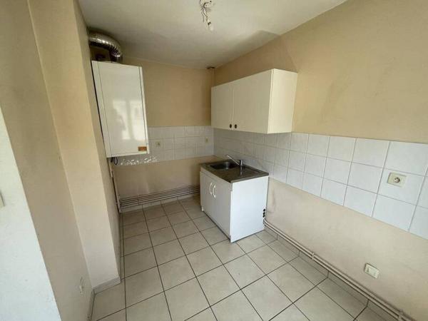 Appartement 2 pièces                                        - 42000 Saint-Étienne Réf : 12759
