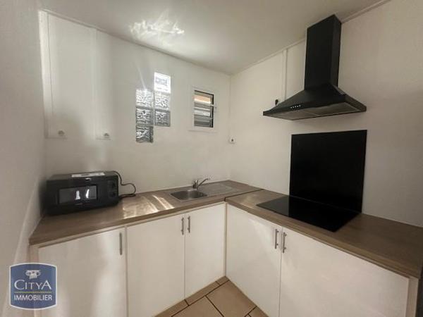 Maison à louer 1 pièce 33.24m²