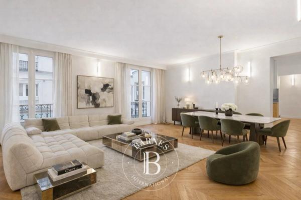 Paris 9ème, Appartement 3 Chambres -  95 m² à vendre