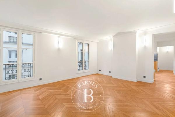 Paris 9ème, Appartement 3 Chambres -  95 m² à vendre