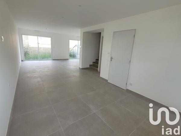 Maison à vendre 4 pièces 95 m² Redessan