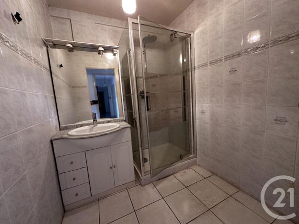 Appartement F3 à vendre  3 pièces - 64,31 m2 LE PRADET - 83