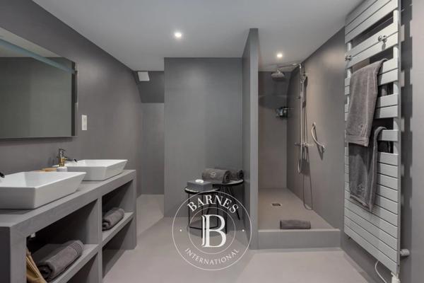 Saint-Malo, Maison  400 m² à vendre