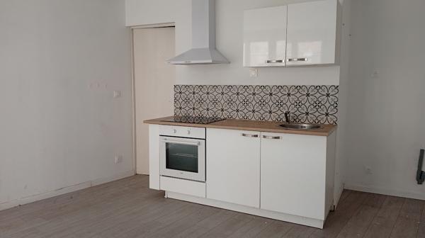 Saint-Omer (62500) Maison à louer - centre-ville 3 chambres