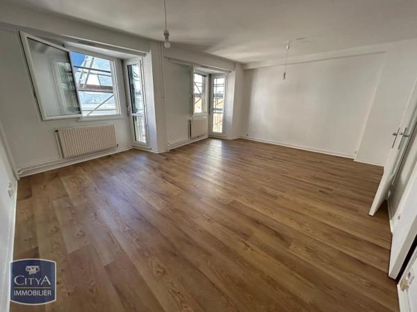 Appartement à louer 4 pièces 74.29m²