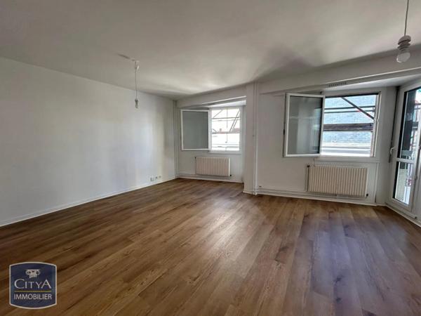 Appartement à louer 4 pièces 74.29m²