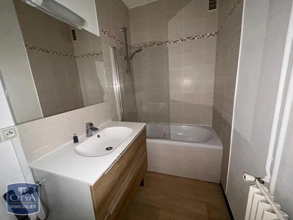 Appartement à louer 4 pièces 74.29m²