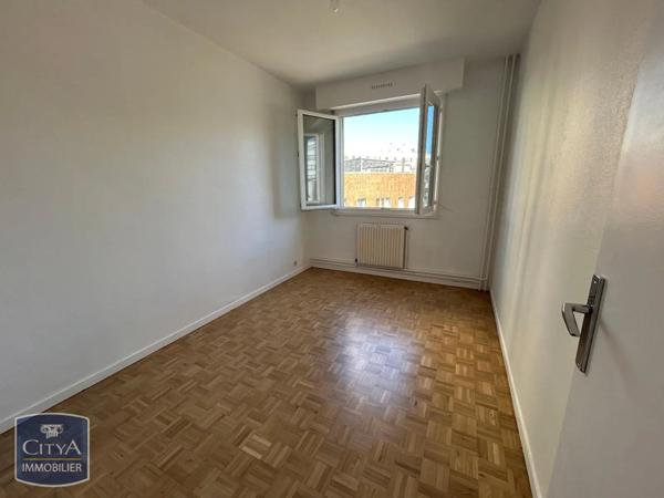 Appartement à louer 4 pièces 74.29m²