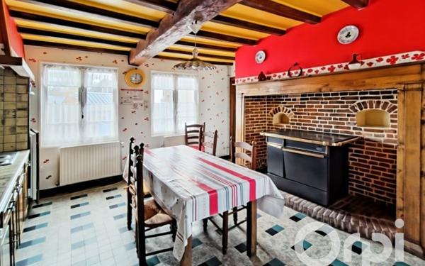 Maison à vendre    10 pièces •  Gournay-en-Bray