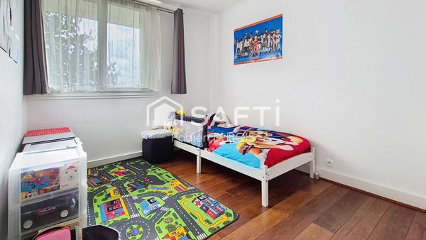 Proche T6 Appartement familial au Plessis-Robinson