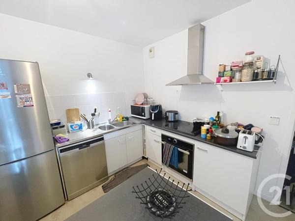 Appartement F3 à vendre  3 pièces - 63 m2 DAMMARIE LES LYS - 77