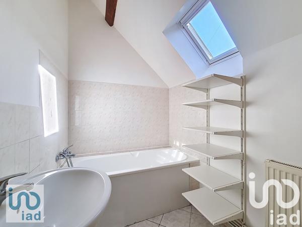 Maison à vendre 4 pièces 82 m² Saint-Julien-du-Sault