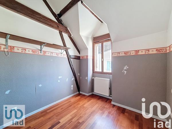 Maison à vendre 4 pièces 82 m² Saint-Julien-du-Sault