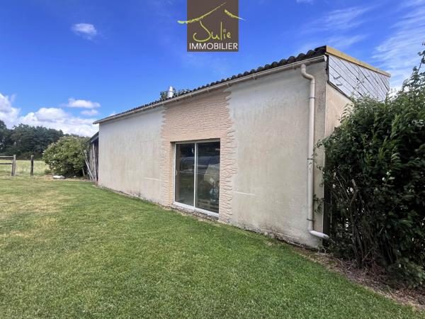 Propriété avec dépendances/piscine dans un parc clos d'env.6170m².