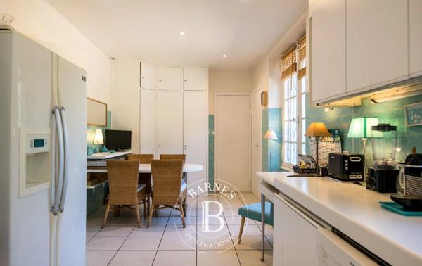 Castres, Propriété 5 Chambres -  307 m² à vendre
