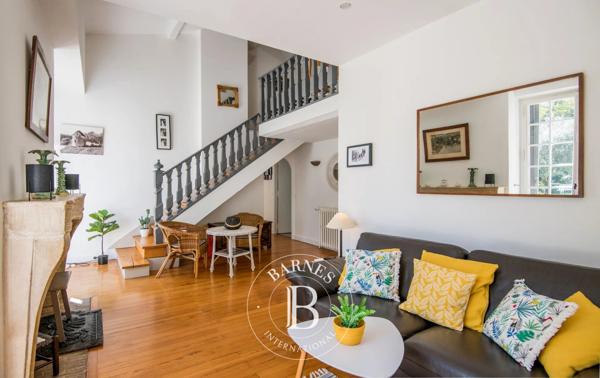 Castres, Propriété 5 Chambres -  307 m² à vendre