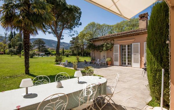Castres, Propriété 5 Chambres -  307 m² à vendre