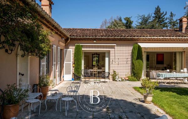 Castres, Propriété 5 Chambres -  307 m² à vendre