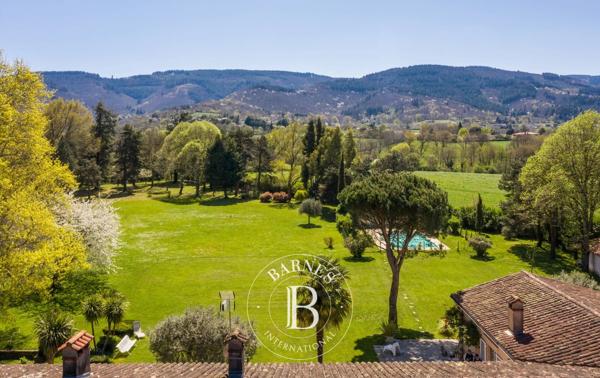 Castres, Propriété 5 Chambres -  307 m² à vendre