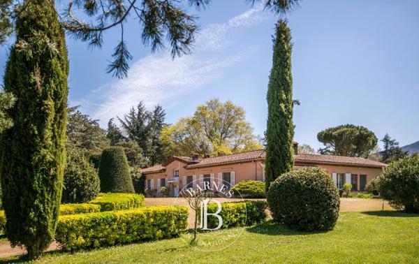 Castres, Propriété 5 Chambres -  307 m² à vendre