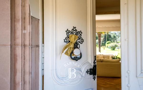 Castres, Propriété 5 Chambres -  307 m² à vendre