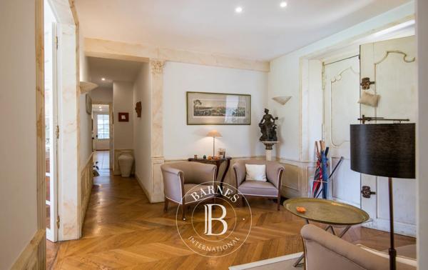 Castres, Propriété 5 Chambres -  307 m² à vendre