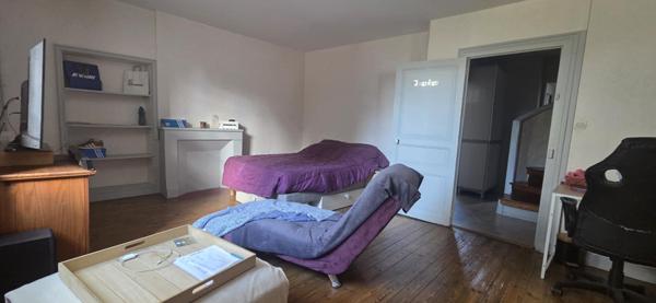 ST MAIXENT, maison de ville,, St maixent l ecole 79400