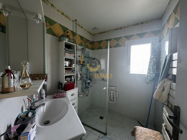 Maison de plain-pied à Luçon – Proche hôpital et commerces – Véranda de 37 m²