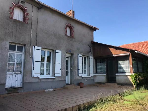 Maison et dépendances aux portes de Bressuire