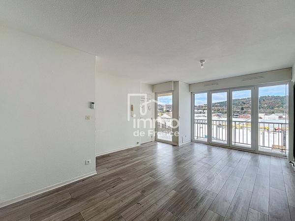 Appartement Oyonnax 4 pièce(s) 85 m2