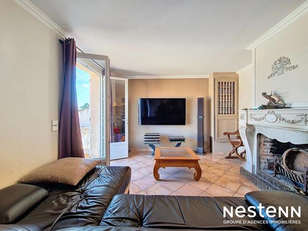 Maison d'environ 110 m² avec appartement 2 pièces attenant avec piscine dans un environnement calme