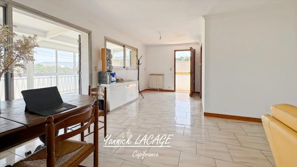 Maison familiale avec possibilité d'extension Deux logements , une seule acquisition : idéal famille ou investissement – Calme & Vue dégagée – Marseille 13e les mourets