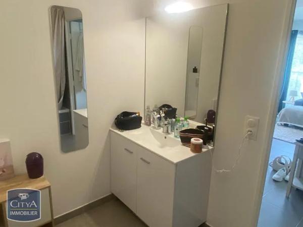 Appartement à louer 2 pièces 42.32m² Le Cannet (06110)
