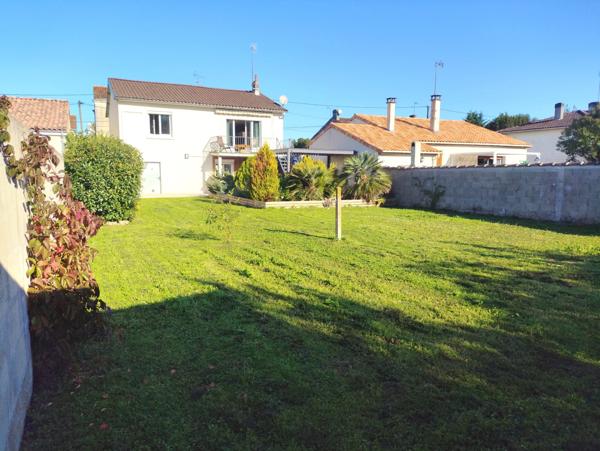 Maison lumineuse T4 avec jardin – Quartier Crouin, Cognac