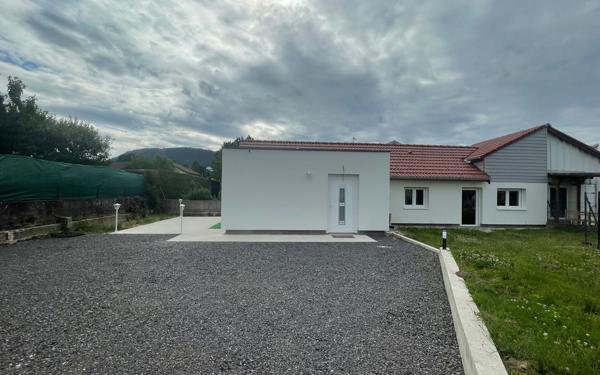 Maison à louer    2 pièces •  Sainte-Marguerite