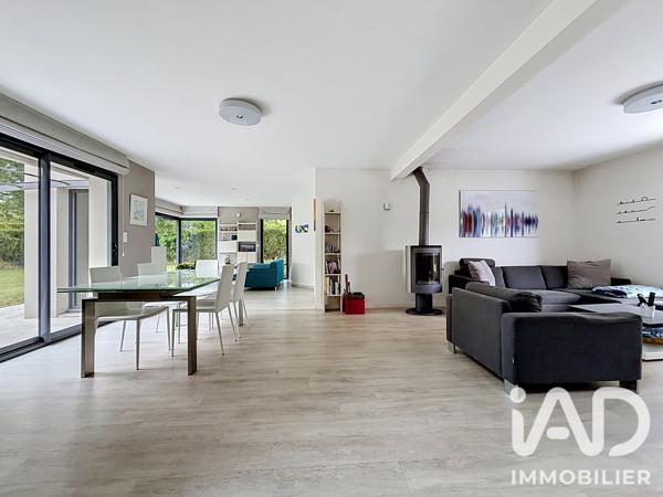 Maison à vendre 8 pièces 232 m² La Chapelle-sur-Erdre