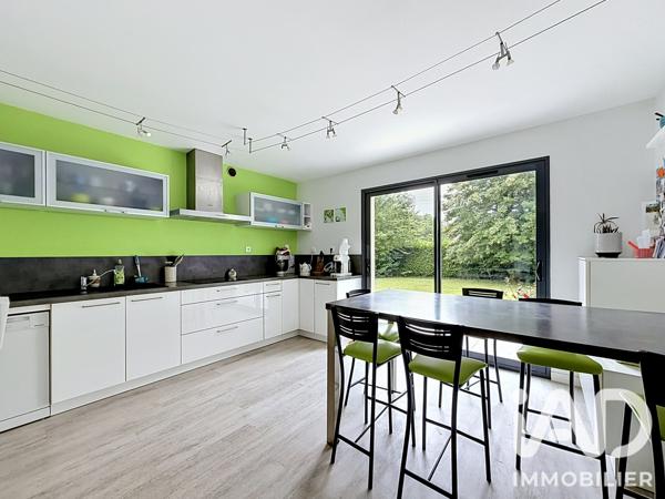 Maison à vendre 8 pièces 232 m² La Chapelle-sur-Erdre