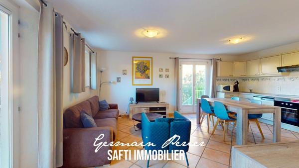 Résidence sécurisée avec parc aquatique et multiples activités - maison provençale 3 chambres - garage - terrasse et jardin privatif - investissement en parahôtellerie