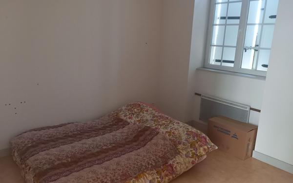 Immeuble à vendre    6 pièces • 94 m2 Saint-Junien