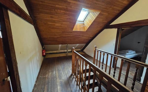 Maison à vendre    12 pièces • 296 m2 Saint-Maurice-la-Souterraine