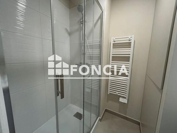 Location Appartement 3 pièces 47.29 m² - 16 RUE ARTHUR RANC Poitiers 86000