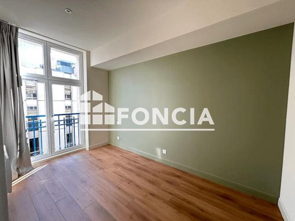 Location Appartement 3 pièces 47.29 m² - 16 RUE ARTHUR RANC Poitiers 86000