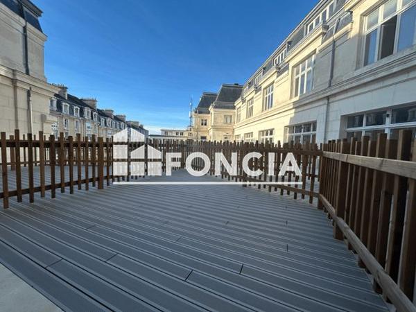 Location Appartement 3 pièces 47.29 m² - 16 RUE ARTHUR RANC Poitiers 86000