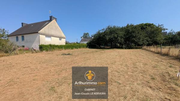 Vente                                                      Terrain
                        
                                         678 m2                     à Ploufragan