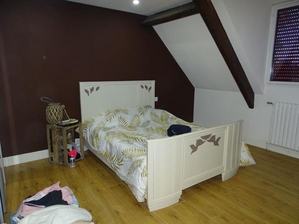 Vente Maison220 m² - 8 Pièces - VENESMES (18190)