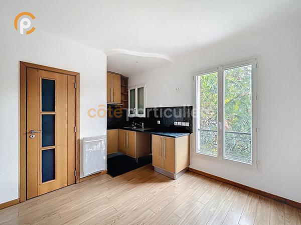 Vente Appartement26 m² - 2 Pièces - IVRY SUR SEINE (94200)
